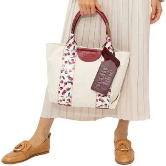 See by Chloe Flats - Picture 2 of 7